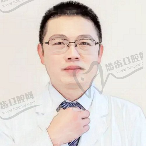 李仕明