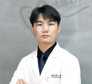 杨勇