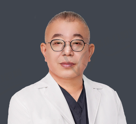 王雷