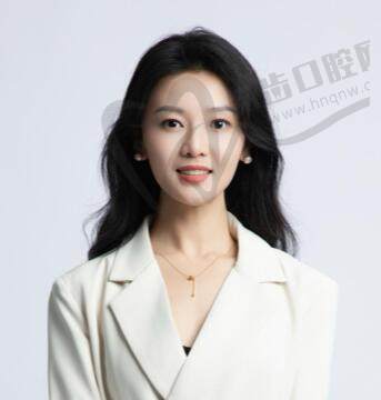 杨雅菲