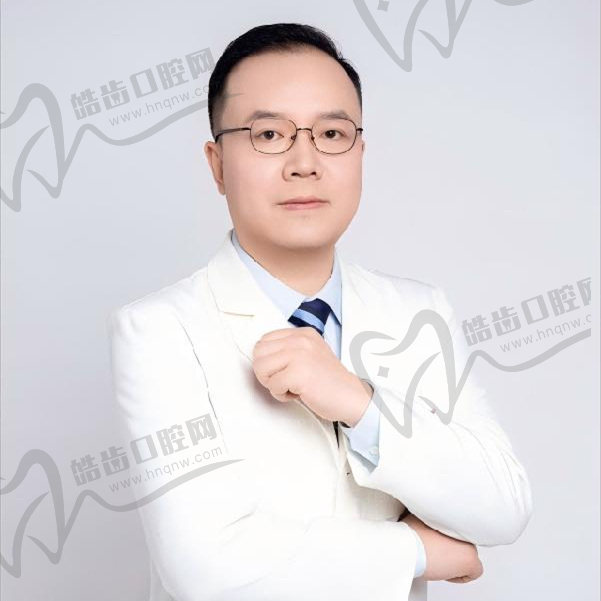 邱文苑