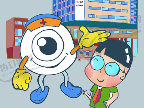 平江光明眼科医院伍雄飞简介:白内障小切口劈核技术及手术优势解析