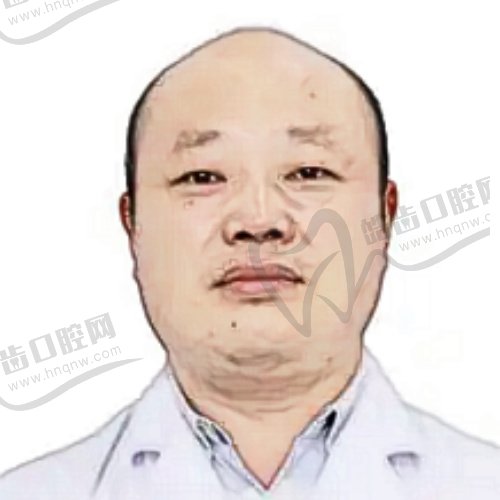 李楠