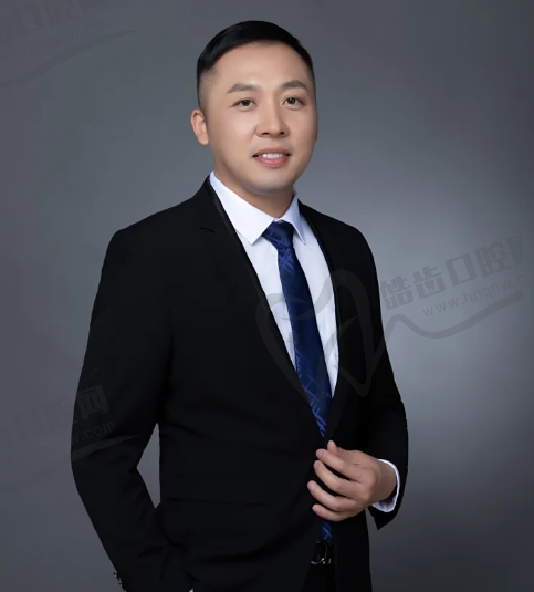 台州艺星整形侯智群