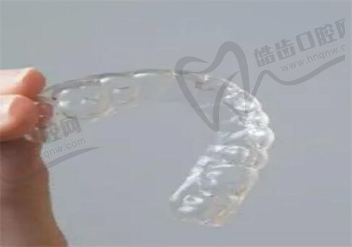 必看!张栋梁为啥不拔牙矫正,巧用种植支抗远移牙列实现反颌完美逆袭