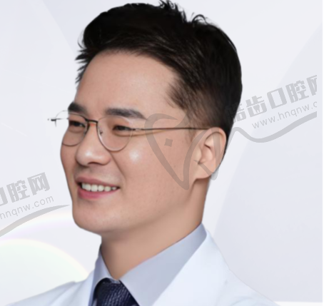 李敬秀