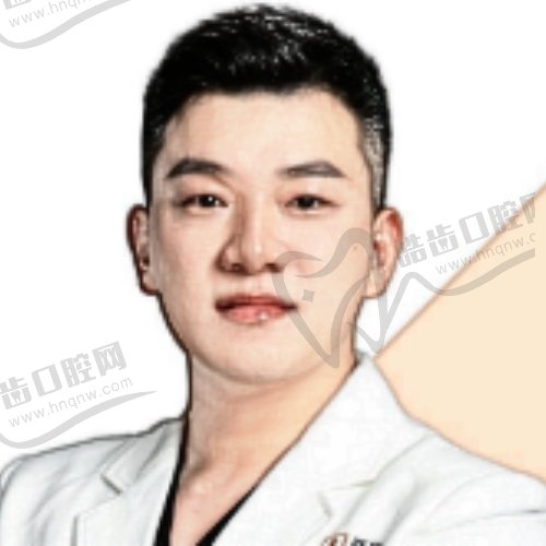 王崇源